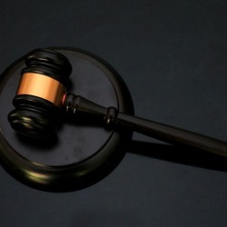 Sprawa frankowa a ryzyko, jakie jest z nią związane